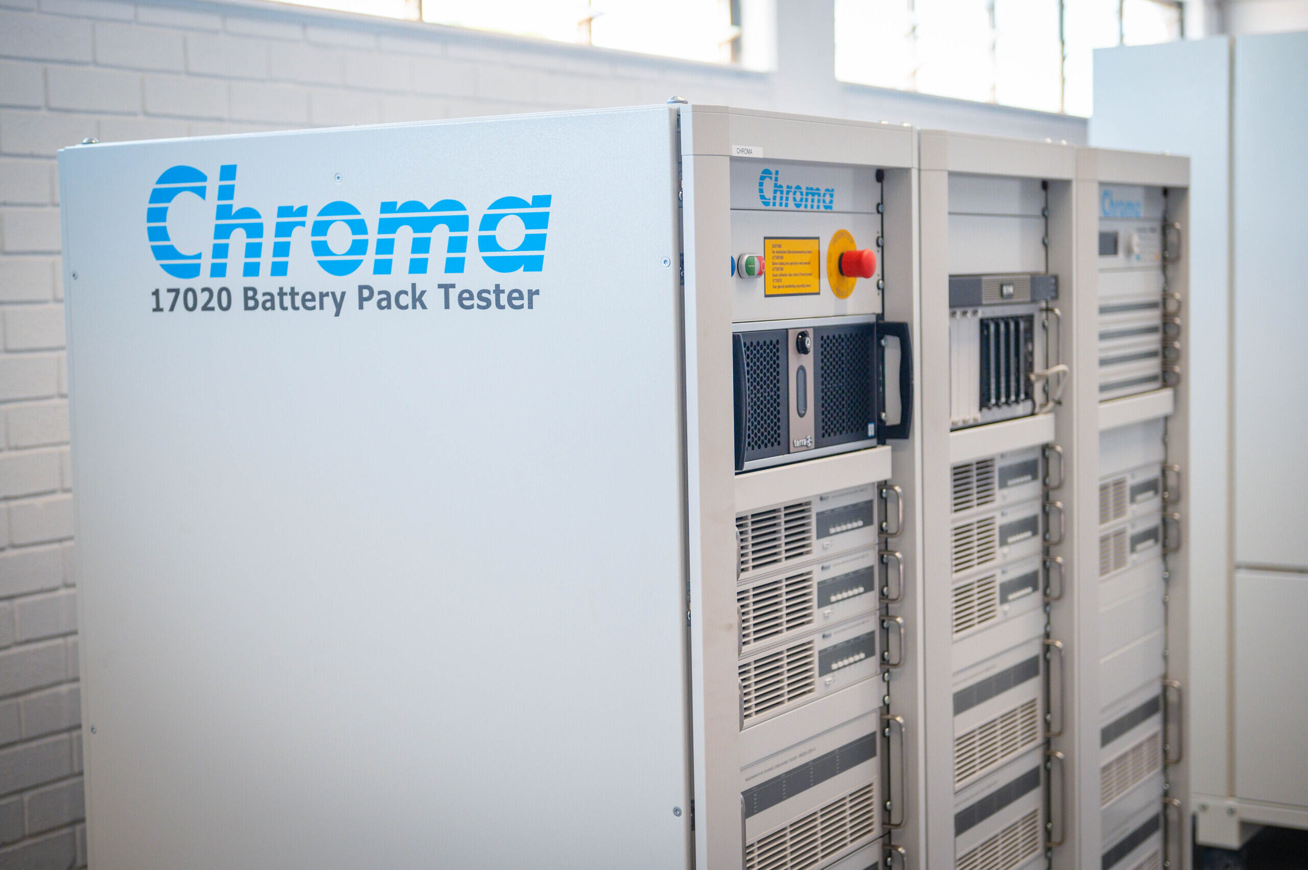 Chroma 17020 Battery Pack Tester