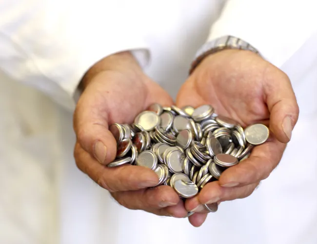 Electrochemical energy technologies